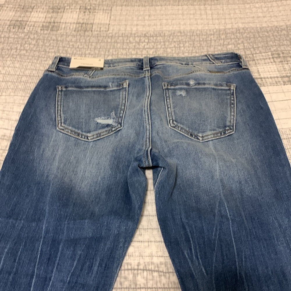 KanCan size 11/29 low rise crop flare blue jeans NWT - Picture 5 of 7